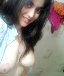 nude sexy indian girl showing of her hairy pussy