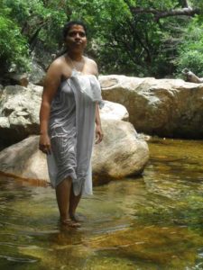 horny south indian bhabhi outdoor bath pic