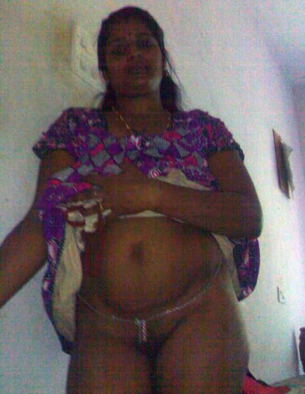 South Indian Desi Bhabhi Naked Photos