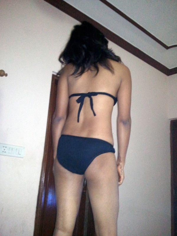 600px x 800px - Desi Indian College Slim Girls Naked Pics