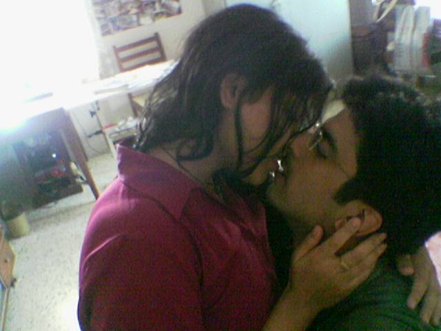 Indian Couple Hot Kissing Photos