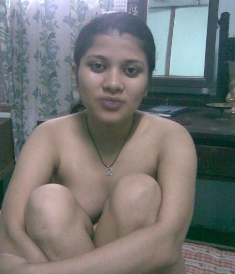 Desi shy girls nude - XXX photo
