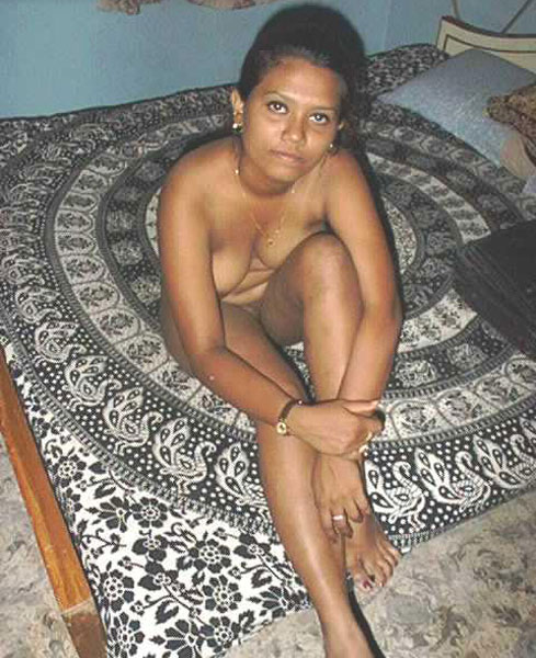 Nude pics girls local Amateur Porn