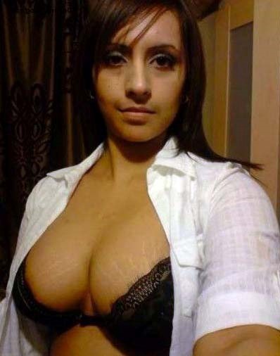 Desi Indian Girls New Leaked Naked XXX Pics