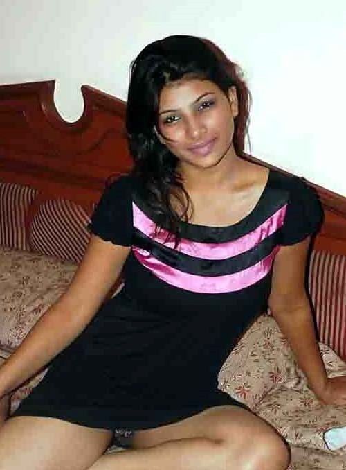 Desi Indian Girls Leaked New XXX Pics