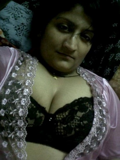 Naked Indian Jewelry - Desi Indian Hosewife New Naked Leaked Pics