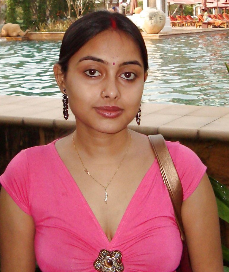 Nude Indian Wife Amrries New - Amateur Indian Wife Naked XXX Leaked Pics