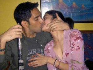 sexy desi indian couple best lip locking leaked pic