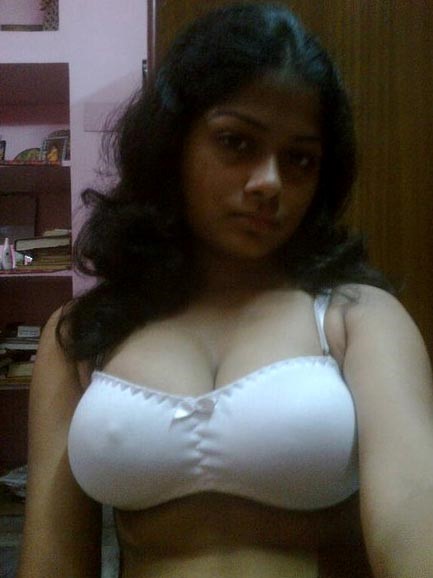 Hot Indian Amateur Girls New Leaked XXX Pics
