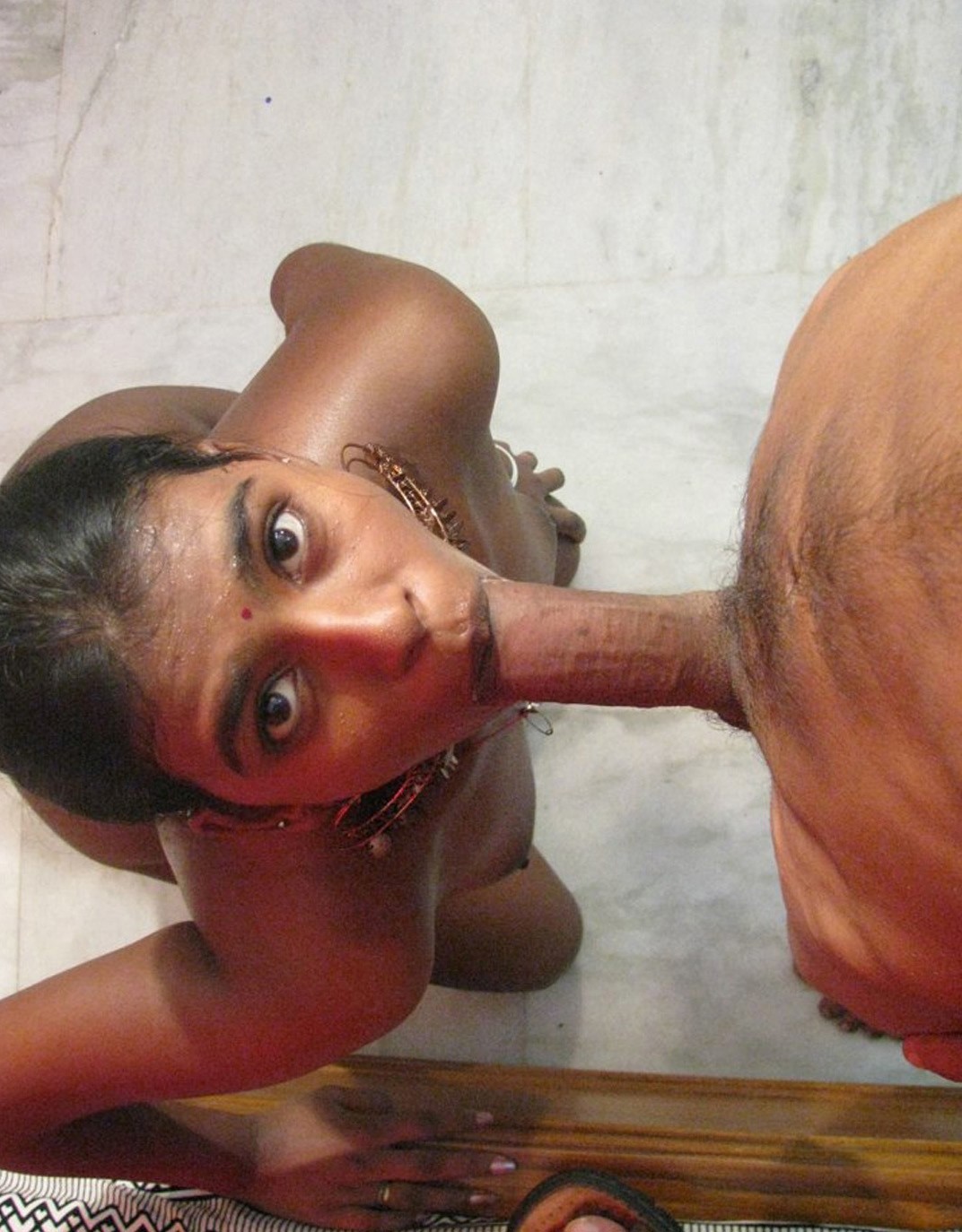 Amateur Housewife Blowjob - Horny Desi Housewives Blowjob Porn XXX Pics