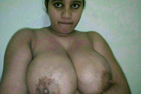 bhabhi with massive tits