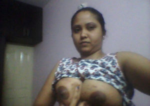 desi bhabhi big boobs teasing