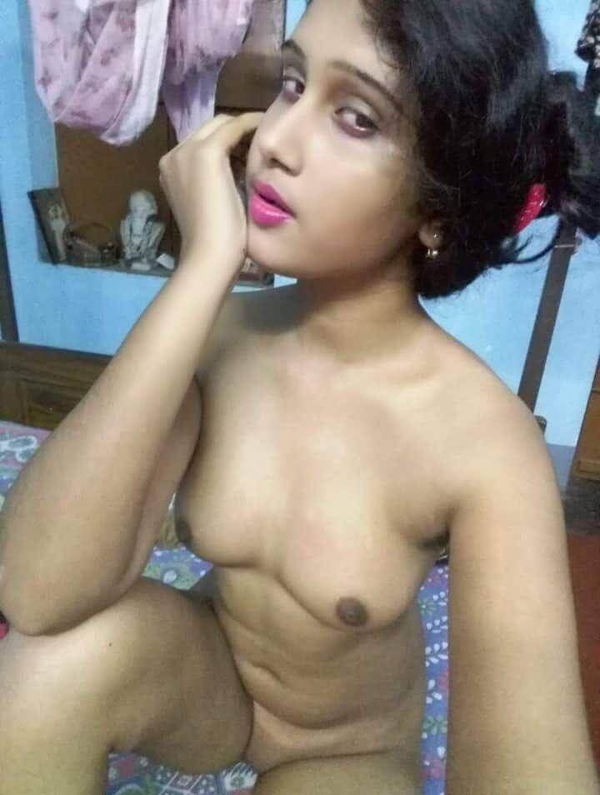 Xx X Desi Gals - Nude desi girl finger fucking XXX Image Collection nude indian girls