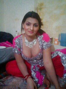 hot NRI amateur babe