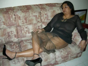 aunty in sexy hot dress