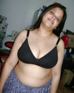 cute desi milf bhabhi