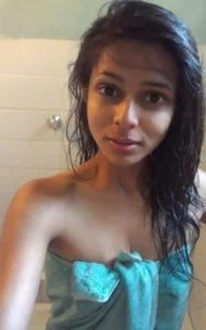 nude desi chick