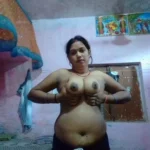 Village Bhabhi Topless Boobs Show For Lover