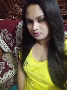 stunning Bangladeshi wife