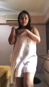 cute desi girl