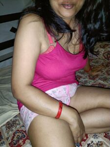 sexy wife naked