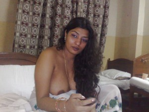 desi nude indian bhabi