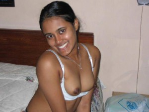 indian girl boobs pic