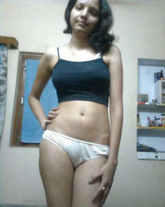 indian college masala in bra and pantie - Copy
