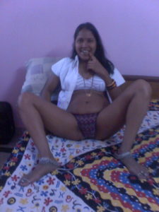 marathi desi indian bhabhi chut photo