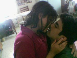 sexy couple kissing xxx photo