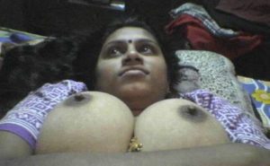 huge-boobs-hot-desi-indian-college-girl
