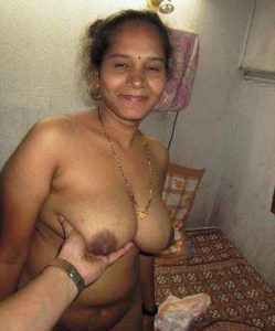 full-nude-desi-indian-milf-big-boobs