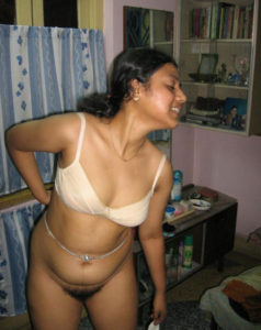 cute desi girl nude cunt