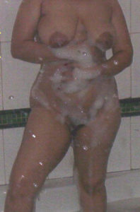 full nude babe taking shower
