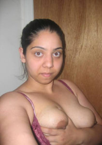 hot babe huge tits