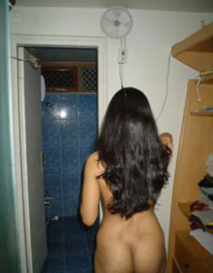 sexy indian babe nude bum