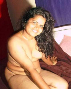 desi aunty nude photoshoot