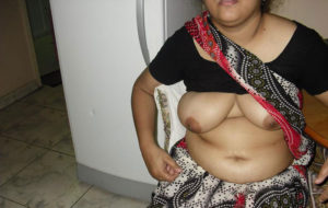 desi aunty nude image