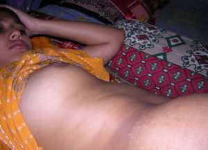 desi babe tits naked image