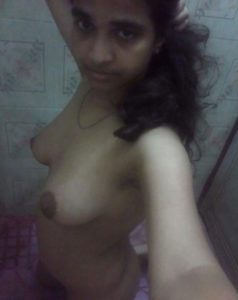 desi babe tits image