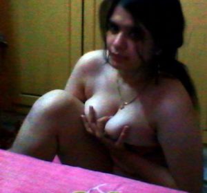 bhabhi sexy boobs nude