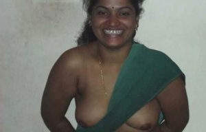 desi bhabi black nipple