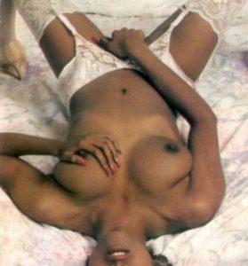 desi indian naked boobs pic