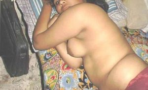 desi naked bhabhi tits pic