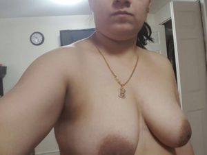 hot selfie boobs bhabhi