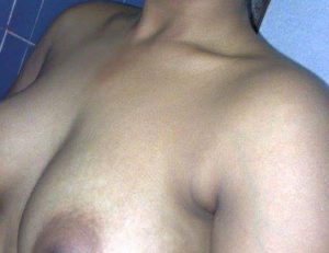 indian girl nude boobs xx
