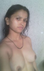 naked desi girl pic