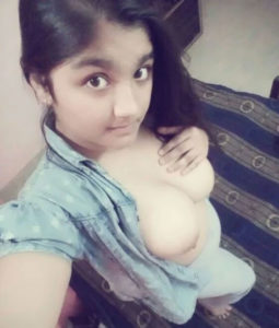 teen selfie big boobs