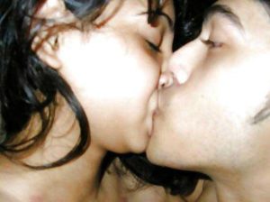 Desi Couple hot kissing