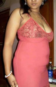 amateur desi aunty sexy dress image